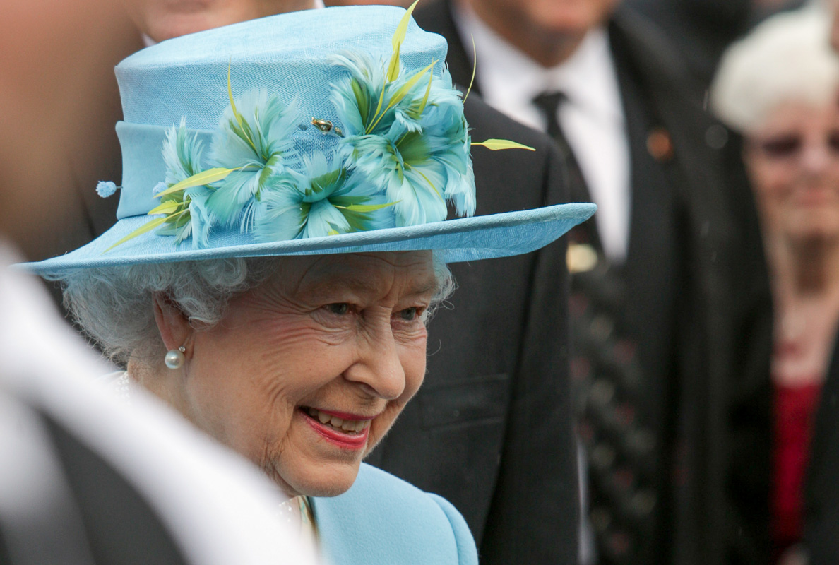 queen elizabeth's last visit to canada