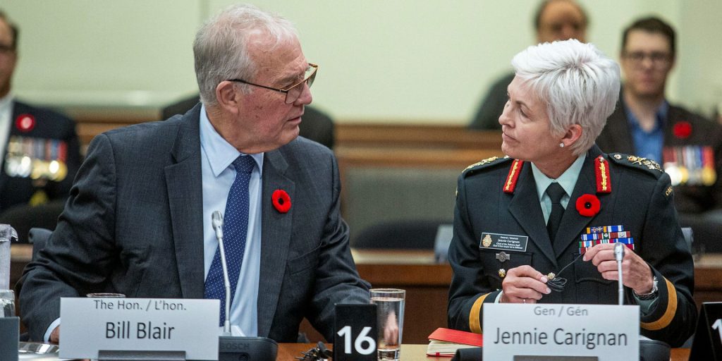 Minister of National Defence Bill Blair and Chief of Defence Staff General Jennie Carignan